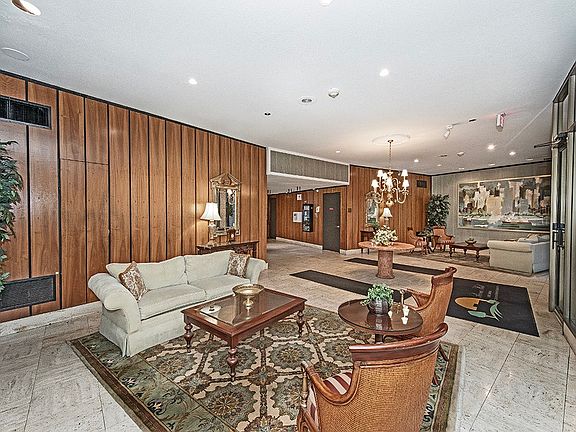 3rd image of 1160 Bower Hill Rd APT 506A
