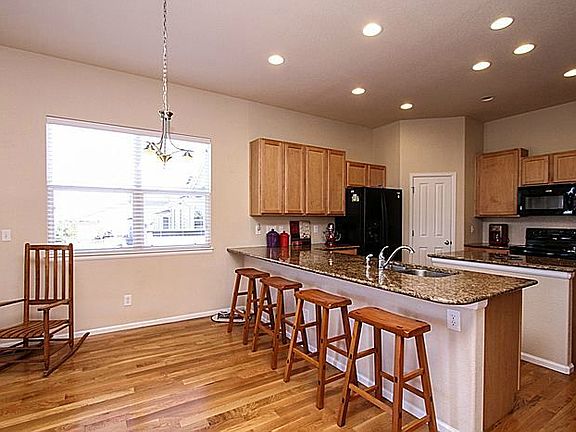 4th image of 17021 Blue Indigo Ln