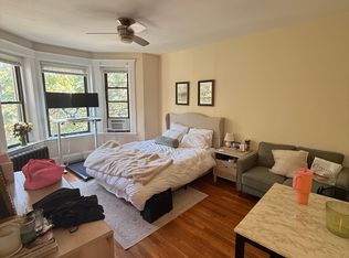39 Hemenway St #13, Boston, MA 02115