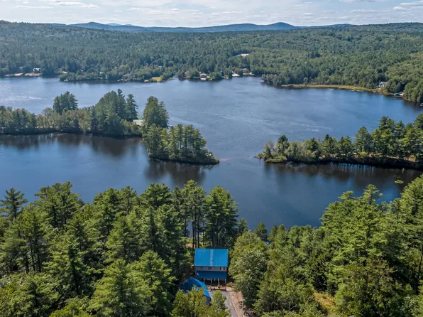 135 S Dorr Way, Wakefield, NH 03830