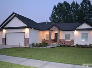 5193 Thatcher Ave, Idaho Falls, ID 83404