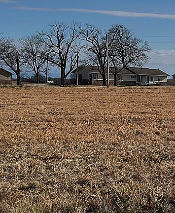 3rd image of 56701 E 135th Rd