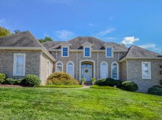 101 Lands End Ct, Piney Flats, TN 37686