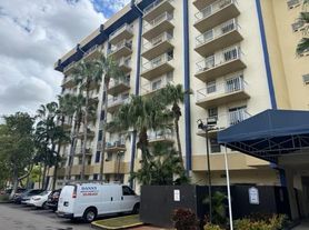 801 NW 47th Ave, Miami, FL