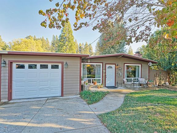 3rd image of 2849 Morrene Dr