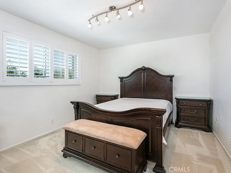 20246 Lanark St — Photo 23