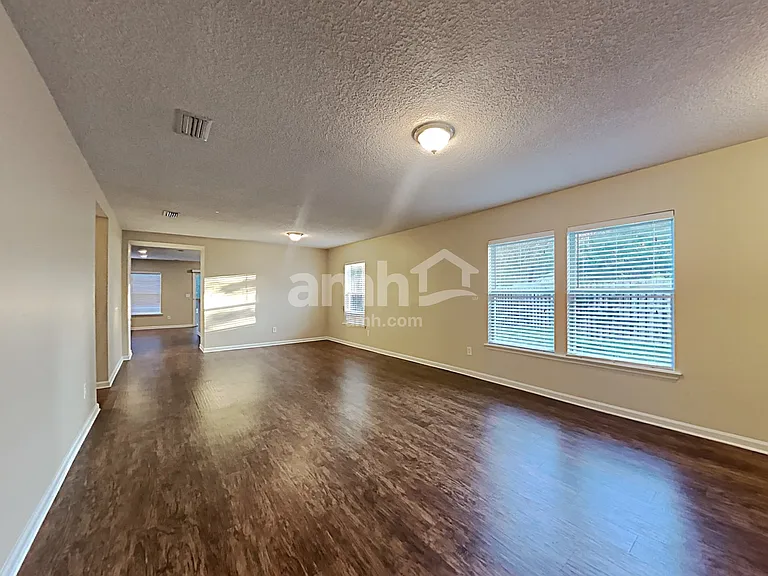 2942 Bent Bow Ln — Photo 5