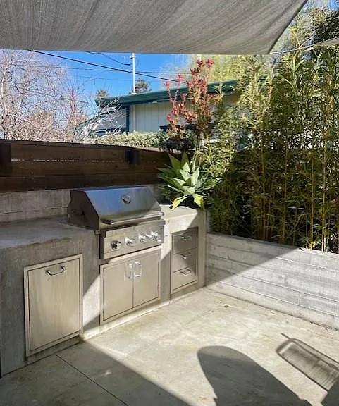 616 Columbia St — Photo 9