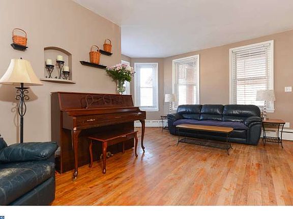 5th image of 1232 Linden St