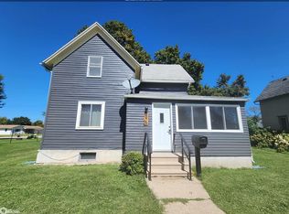 509 Chestnut St, Osage, IA 50461