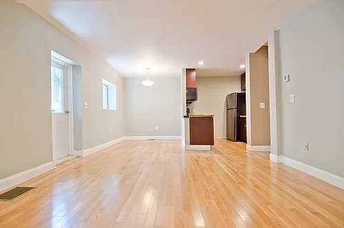 94 Florida St #1 Photo 1