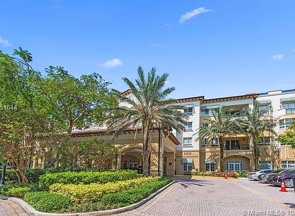 5th image of 16102 Emerald Estates Dr APT 104