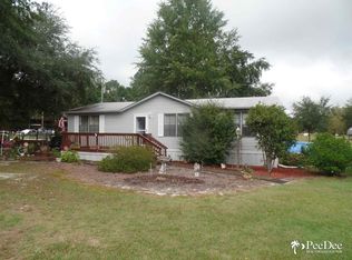 1204 W Old Camden Rd, Hartsville, SC 29550