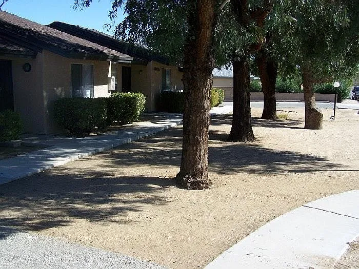 Building Photo - 57428 Lupine Dr #2