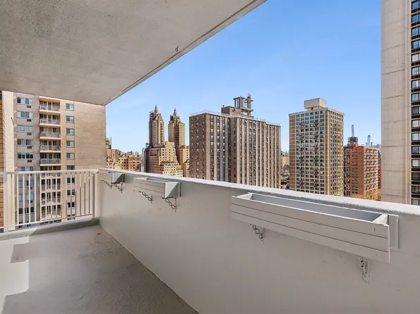 100 West 93rd Street image 1 of 12