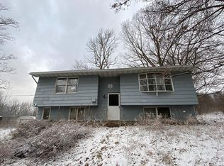 285 Harkness Rd, Gillett, PA 16925