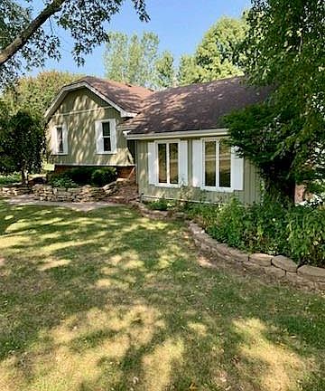 2nd image of 7820 Windsor Dr