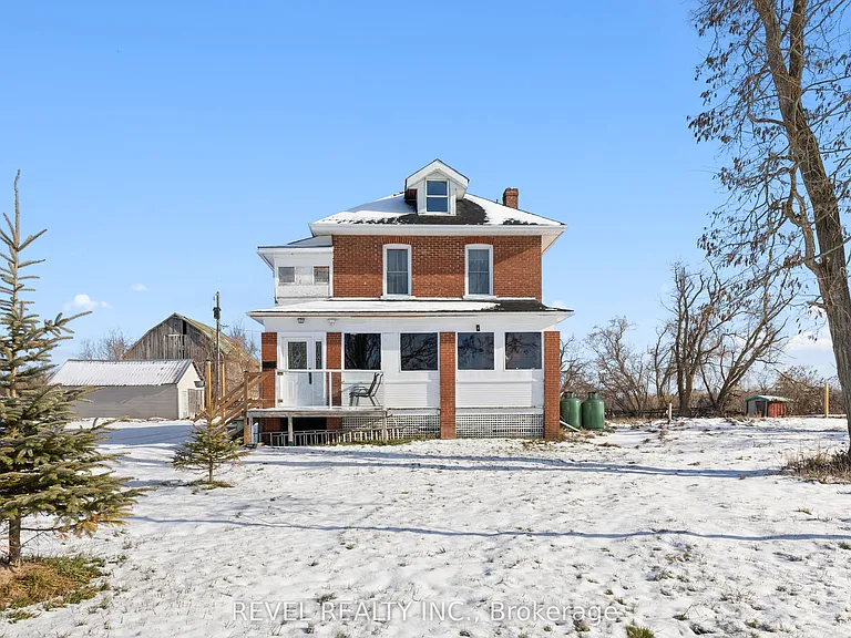 1804 Sturgeon Rd — Photo 2