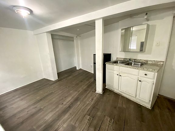 5th image of 463 S Bixel St APT 22