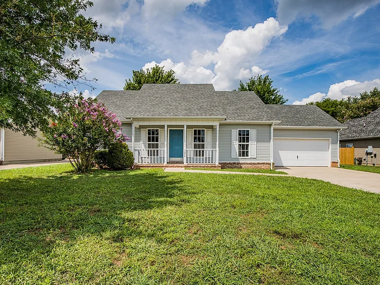 5024 Tricia Pl — Photo 1