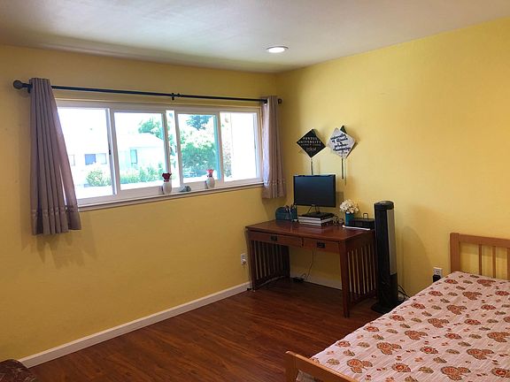 5th image of 618 Crescent Ave