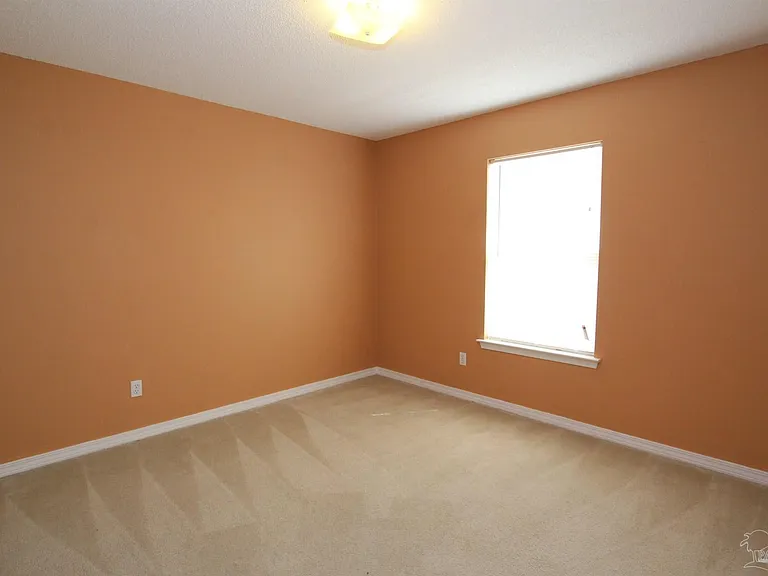 386 Mizzen Ln — Photo 13