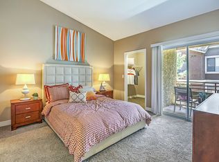 1350 W Horizon Ridge Pkwy APT 2823, Henderson, NV 89012