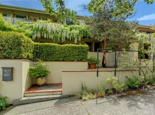 4215 4225 E Lynn, Seattle, WA 98112