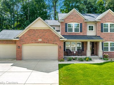 9760 Dornoch Trl, Brighton, MI, 48114