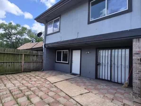 738 Coolwood Dr #B, Houston, TX 77013
