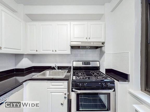 5th image of 157 E 57th St #14FG