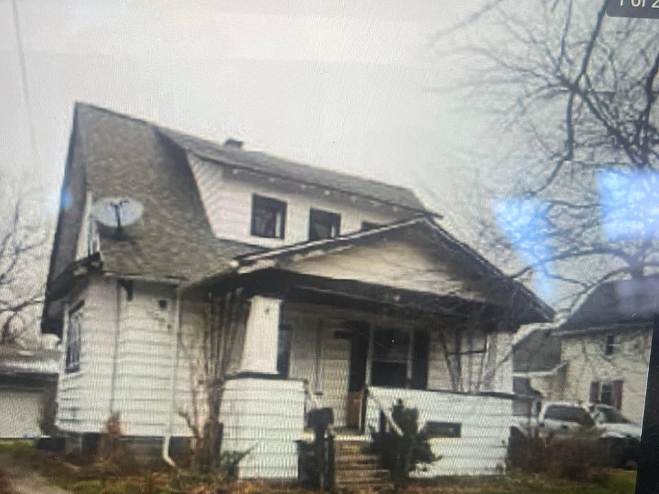 1st image of 2516 Stobbe St