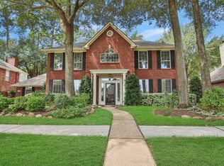 16322 Lakestone Dr, Tomball, TX 77377