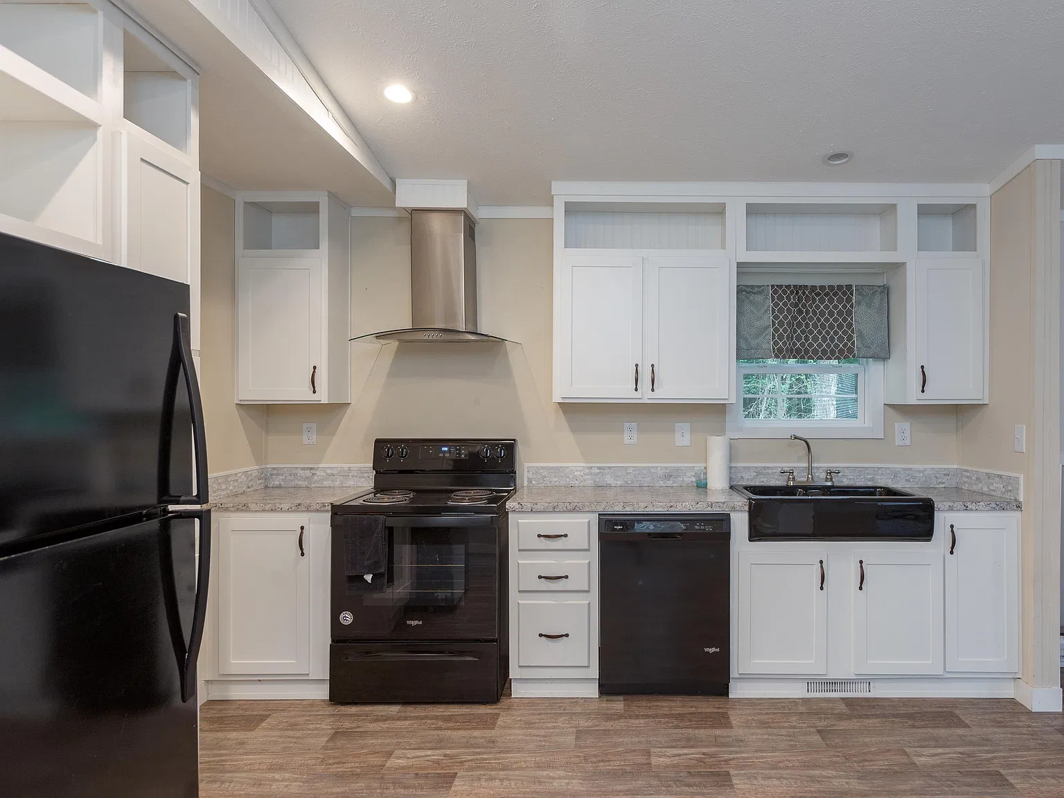 120 Nancy Lane - 1 — Photo 2