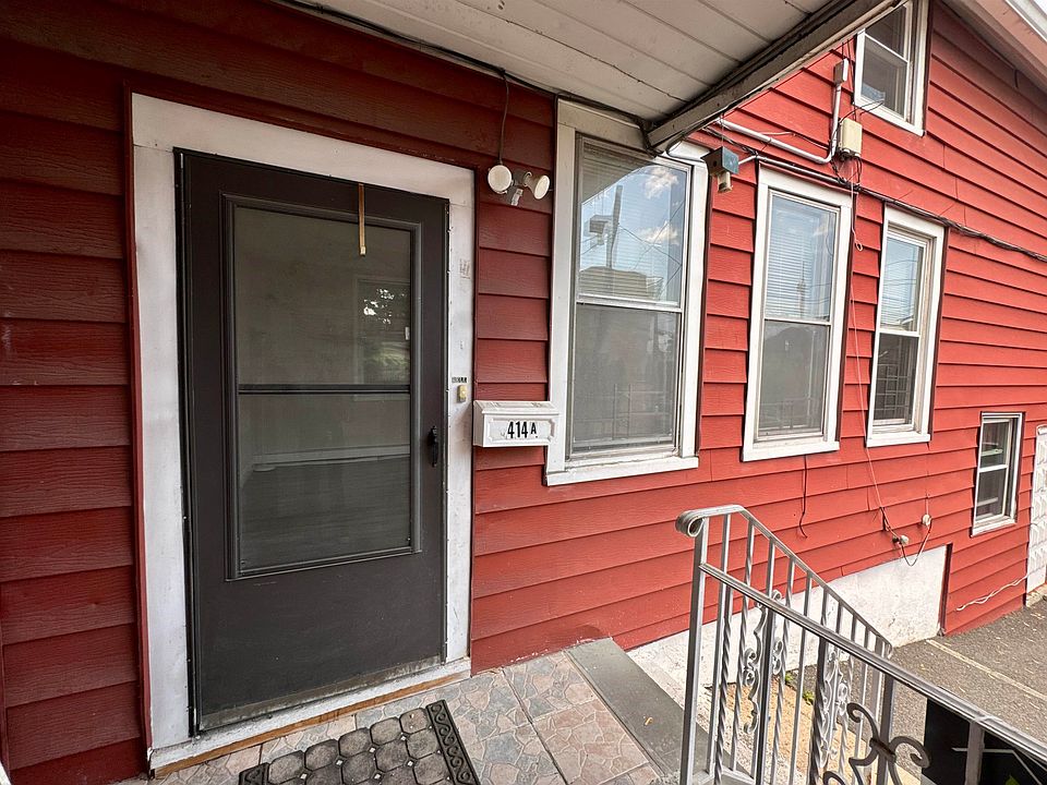 1st image of 414 Undercliff Ave #414A