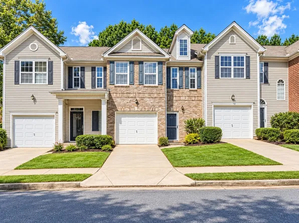 414 Lantern Wood Dr, Scottdale, GA 30079