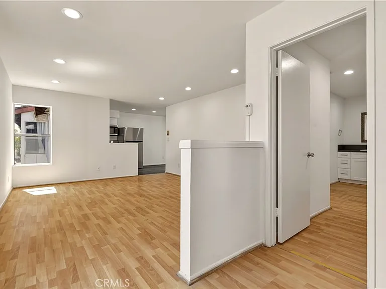 1155 Linden Ave #7 — Photo 8