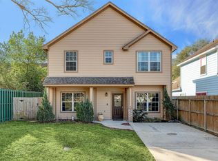 592 Mosswood Dr, Conroe, TX 77302