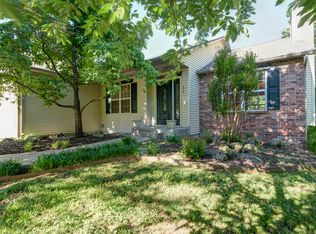 250 Meadow Rdg N, Branson, MO 65616