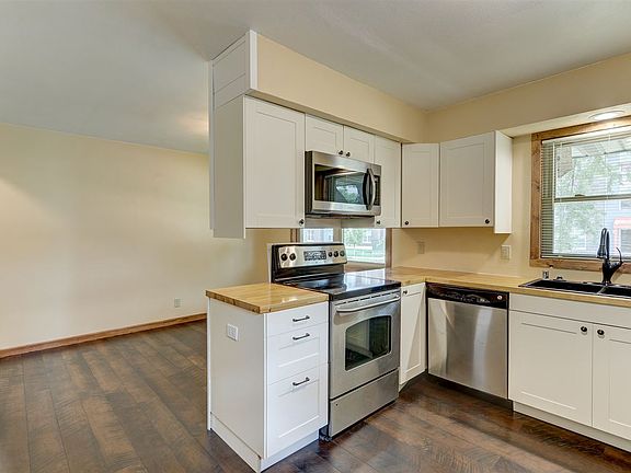 4th image of 1124-1128 Buena Vista Dr