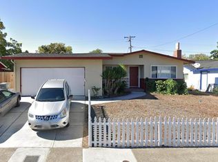 7185 Adrian Dr, Rohnert Park, CA 94928