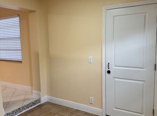 3306 W La Salle St, Tampa, FL 33607