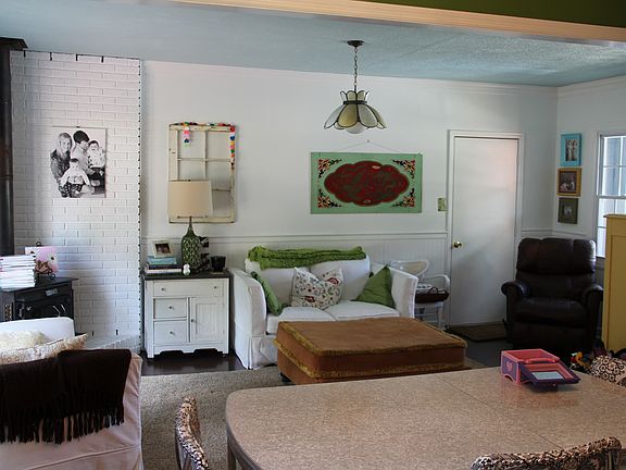 Family room off of kitchen