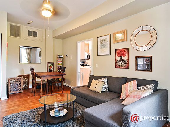 Living Room / Dining Room