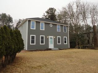 17 Kirk Cir, Plymouth, MA 02360