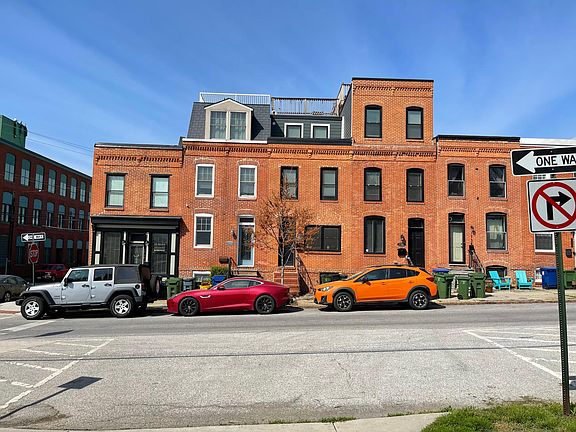Directly across the street from the newly renovated Riverside Park;
pickle ball anyone?