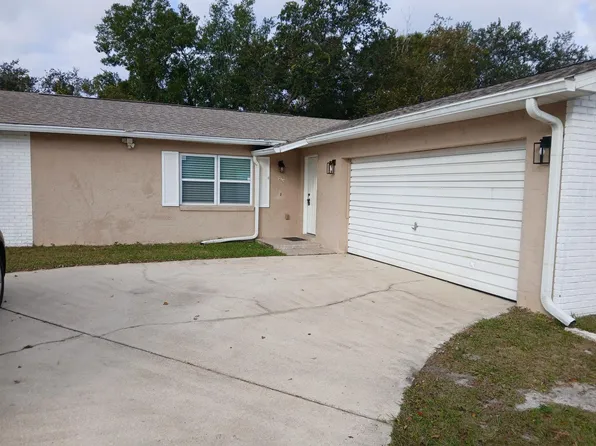 574 Autumn Dr, Apopka, FL 32712