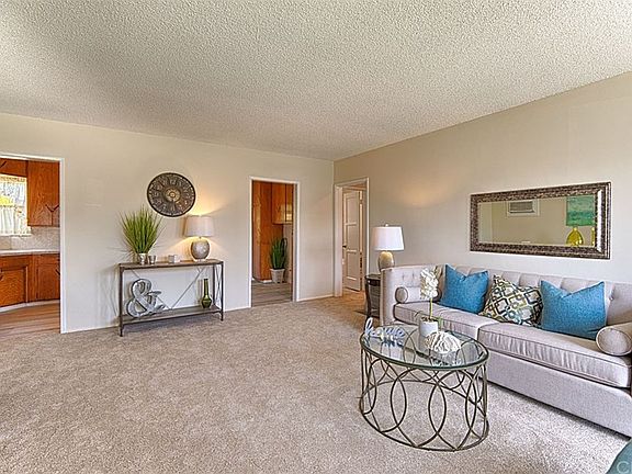 3rd image of 10524 Flamingo Cir