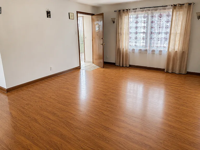 72 Julius St #1 — Photo 8