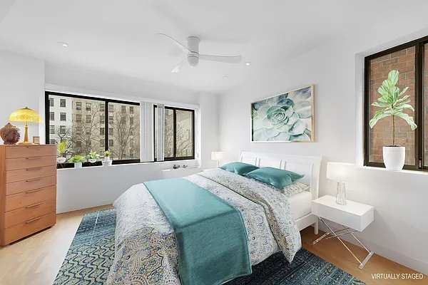 Sold by Compass | media 17